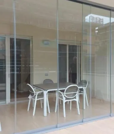 Monolocale Nuova Costruzione Con Giardino Apartman Róma