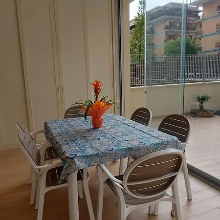 Apartman Monolocale Nuova Costruzione Con Giardino Róma